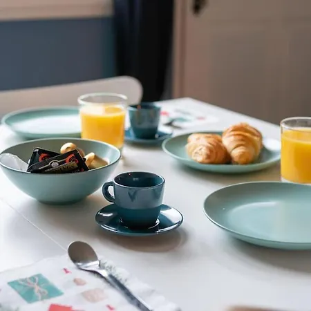 Le Saphir - 150m De La