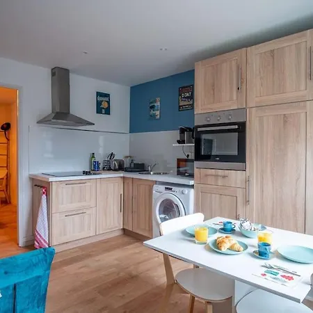 Le Saphir - 150m De La